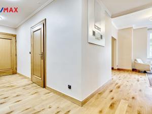 Prodej bytu 3+kk, Karlovy Vary, Sadová, 115 m2