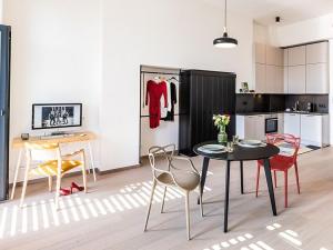 Pronájem bytu 1+kk, Praha - Holešovice, V háji, 49 m2