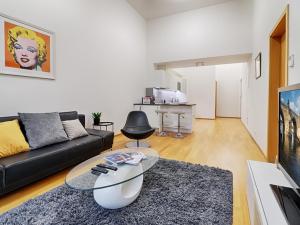 Prodej bytu 2+kk, Praha - Karlín, Za Karlínským přístavem, 54 m2