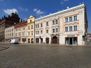 Pronájem kanceláře, Plzeň, náměstí Republiky, 105 m2