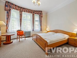 Prodej ubytování, Karlovy Vary, Balbínova, 650 m2