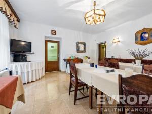 Prodej ubytování, Karlovy Vary, Balbínova, 650 m2