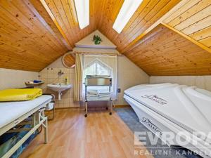 Prodej ubytování, Karlovy Vary, Balbínova, 650 m2