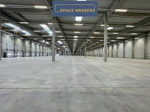 Pronájem skladu, Pardubice, 3500 m2