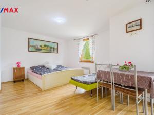 Prodej apartmánu, Hrdějovice, 500 m2