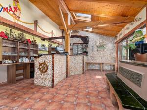 Prodej apartmánu, Hrdějovice, 500 m2