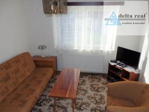 Prodej rodinného domu, Velké Hostěrádky, 280 m2