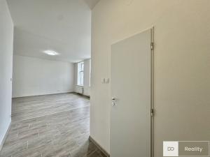 Pronájem bytu 2+kk, Jablonec nad Nisou, Nádražní, 70 m2