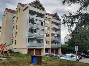 Prodej bytu 3+1, Praha - Újezd nad Lesy, Žiželická, 75 m2