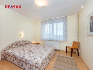 Prodej bytu 2+kk, Praha - Lhotka, Štúrova, 44 m2