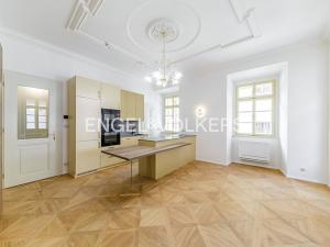 Pronájem bytu 2+kk, Praha - Malá Strana, Nosticova, 57 m2