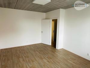 Prodej bytu 2+kk, Kladno, Vrchlického, 72 m2