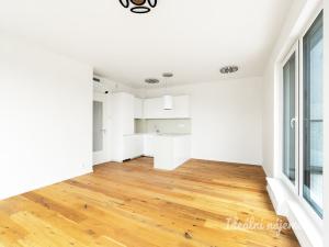 Pronájem bytu 3+kk, Praha - Malešice, Počernická, 78 m2