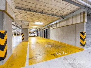 Pronájem bytu 3+kk, Praha - Malešice, Počernická, 78 m2