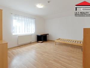 Pronájem bytu 2+1, Praha - Kbely, Svijanská, 54 m2