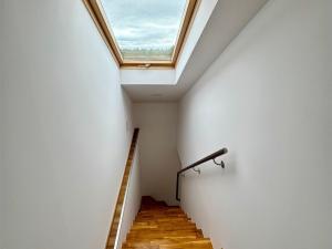 Prodej bytu 4+kk, Karlovy Vary - Rybáře, Čankovská, 93 m2