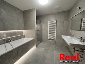 Prodej rodinného domu, Zbýšov, 180 m2