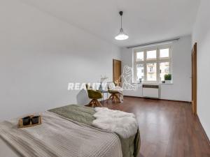 Prodej bytu 2+kk, Praha - Žižkov, Jičínská, 54 m2