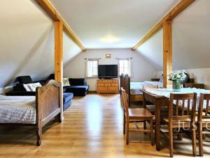 Prodej rodinného domu, Písek - Semice, Obecní, 600 m2