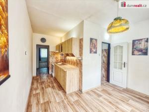Pronájem bytu 2+1, Děčín - Děčín VI-Letná, Slovanská, 58 m2