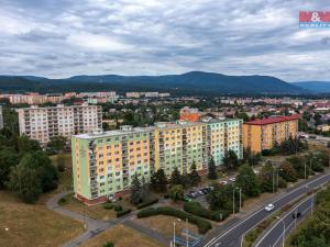 Prodej bytu 2+1, Chomutov, Pod Břízami, 61 m2