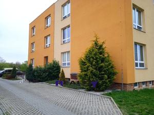 Pronájem bytu 2+kk, Žatec, Malínská, 72 m2