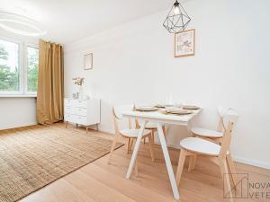 Prodej bytu 4+kk, Praha - Prosek, Ctěnická, 72 m2