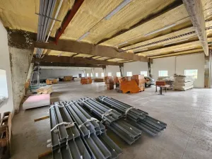 Pronájem výrobních prostor, Děčany - Solany, 500 m2