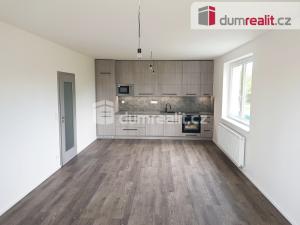 Pronájem bytu 3+kk, Milovice - Mladá, Armádní, 75 m2