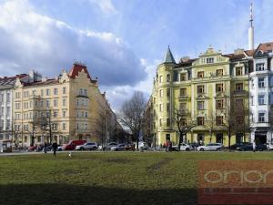 Pronájem bytu 3+kk, Praha - Vinohrady, náměstí Jiřího z Poděbrad, 156 m2