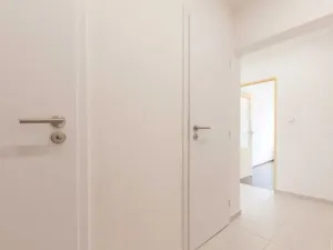 Pronájem bytu 2+kk, Praha - Ruzyně, Ciolkovského, 43 m2
