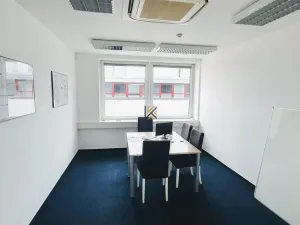 Pronájem kanceláře, Praha - Karlín, Sokolovská, 321 m2