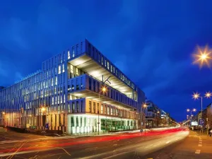 Pronájem kanceláře, Praha - Karlín, Karolinská, 886 m2