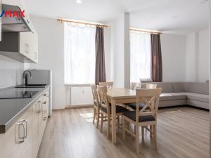 Prodej apartmánu, Karlovy Vary, T. G. Masaryka, 194 m2