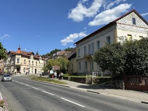 Prodej pozemku pro komerční výstavbu, Luhačovice, 89 m2