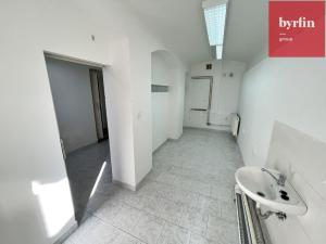 Pronájem obchodního prostoru, Opava, Na Rybníčku, 77 m2