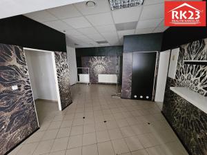 Pronájem obchodního prostoru, Mariánské Lázně, Hlavní třída, 81 m2