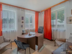 Prodej výrobních prostor, Moravský Krumlov, Pod Leskounem, 2555 m2