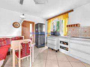 Prodej rodinného domu, Radíkovice, 240 m2