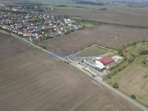 Prodej komerčního pozemku, Bašť, 4300 m2