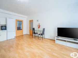 Prodej bytu 3+kk, Nymburk, Inspektorská, 76 m2