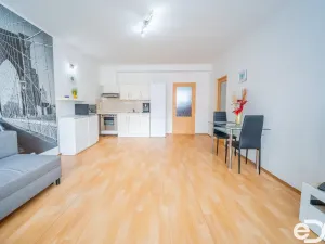 Prodej bytu 3+kk, Nymburk, Inspektorská, 76 m2