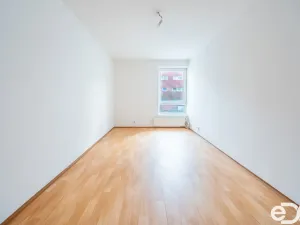 Prodej bytu 3+kk, Nymburk, Inspektorská, 76 m2