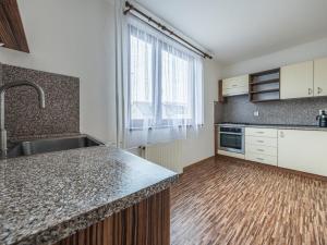 Prodej rodinného domu, Praha - Hostivař, Hornoměcholupská, 275 m2