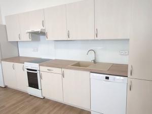 Pronájem bytu 3+kk, Bruntál, Opletalova, 85 m2