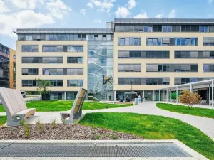 Pronájem kanceláře, Praha - Jinonice, Radlická, 454 m2