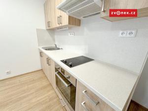 Pronájem bytu 2+kk, Uherské Hradiště - Sady, Jabloňová, 54 m2