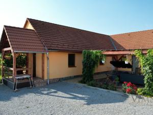 Prodej rodinného domu, Hranice - Trpnouze, 412 m2