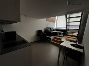 Pronájem bytu 2+kk, Zlín, J. A. Bati, 41 m2