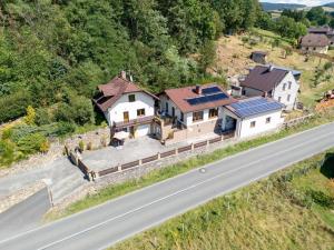 Prodej rodinného domu, Dešenice - Milence, 350 m2